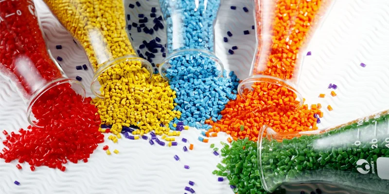 Güçlü Plastik üretim tesisi